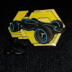Disney Pin Tron Legacy Light Runner ONLY Mystery Collection 81654 2010 DLR Blind